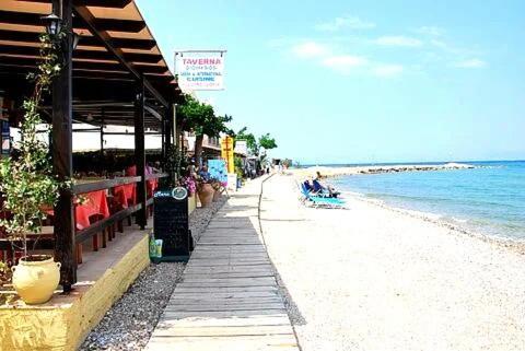 Georgia Beach Apartments Месонги Экстерьер фото
